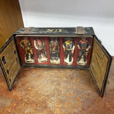 Lewis & Clark Collectible Ceramic Figurine Set In Carrying Case - Genuine Royal Crown Porcelain