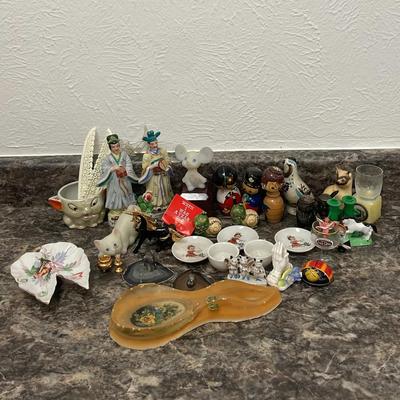 Vintage Misc Salt and Pepper Shakers Ceramic Figures 