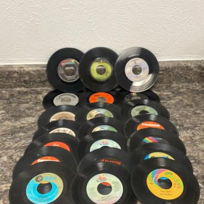 21 Vintage RPMS Neil Diamond The Beatles and Others 