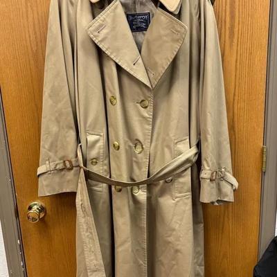 Beautiful Vintage Burberry’s Double-breasted Trench Coat In Tan- Made In England 