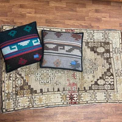 Vintage 38x62” Hand-Knotted Turkish Wool Rug w/ Non-Slip Pad & Two 20x20” Pendleton Wool Pillows