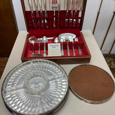 Community Plate Silverware Set With 2 Ornate Serving Platters