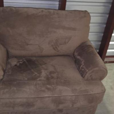 Sale Photo Thumbnail #2