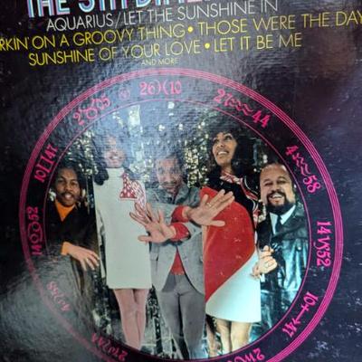 Sale Photo Thumbnail #173