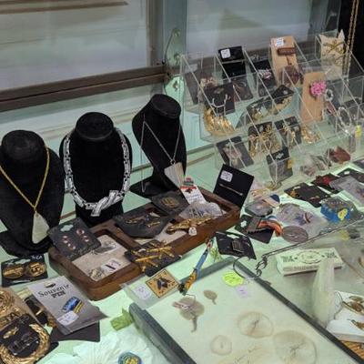 Sale Photo Thumbnail #238