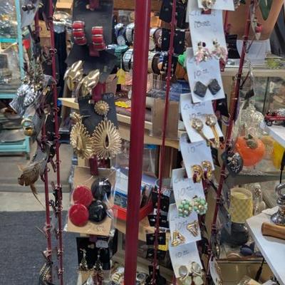 Sale Photo Thumbnail #383