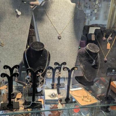 Sale Photo Thumbnail #202