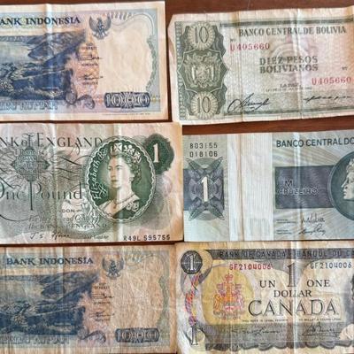 (6) 60's & 70's Foreign Banknotes - Indonesia - Bolivia - Basil - Bank Of England - Canada