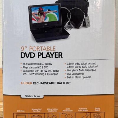 Audiovox Portable DVD Player Model D9.0 4PK IOB
