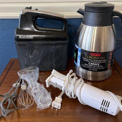 Black & Decker Hand Held Mixer With Holder And Attachments, B & D Carving Knife, 2 Liter Oggi Carafe New