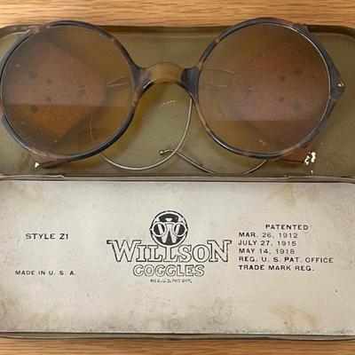 Antique Pair Of Willson Steampunk Goggles Style Z1 With Metal Case