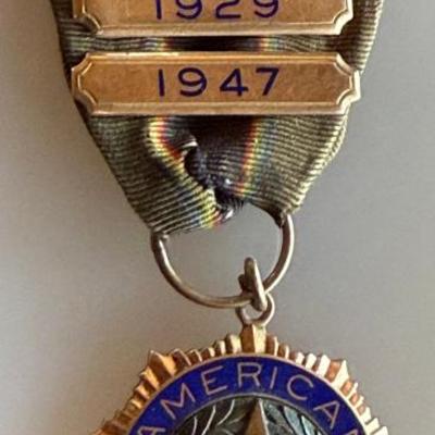 Antique 10K Gold US American Legion Past Commander Award - 1928 -1928 -1947 - Total Weight 26.73 Grams