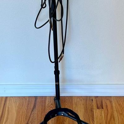 Peavey Adjustable Guitar Stand With Fender Electric Guitar Strings 250L And Amp Cord