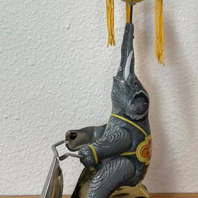 Vintage Tin Litho Wind Up Circus Elephant Toy With Key