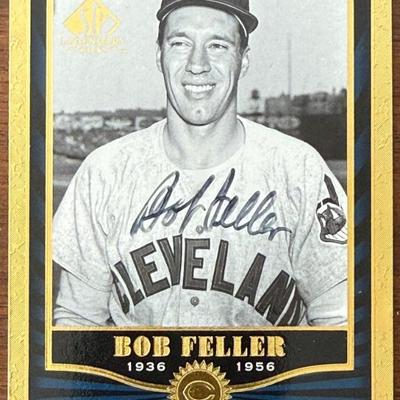 Bob Feller 2001 Upper Deck SP Legendary Cuts Autographed Baseball Card No. 45