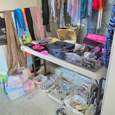 Sale Photo Thumbnail #29