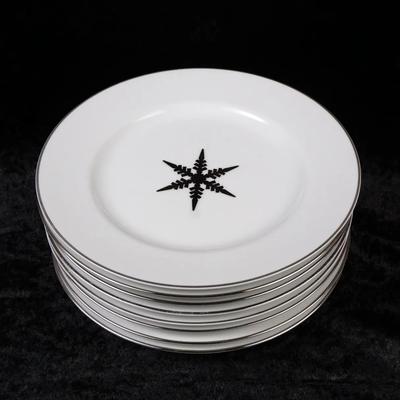 RARE Set of 8 Banana Republic 8” Porcelain Plates - White & Silver Snowflakes
