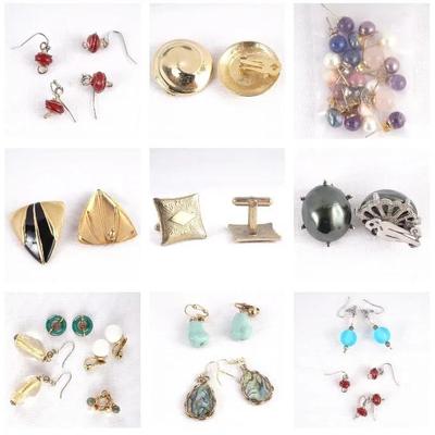 Women's Pin & Clip-On Costume Jewelry Collection