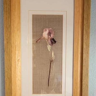 MCM Suzhou Embroidery Research Institute Silk Iris Art in Wooden Frame