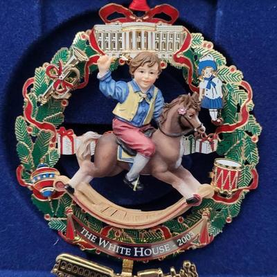 2003 White House Christmas Ornament W/ original  box and COA