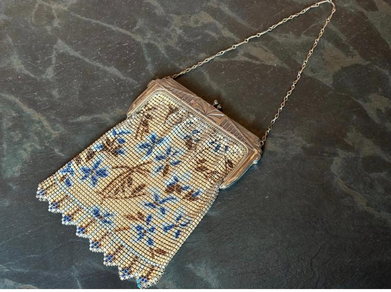 Sale Photo Thumbnail #26