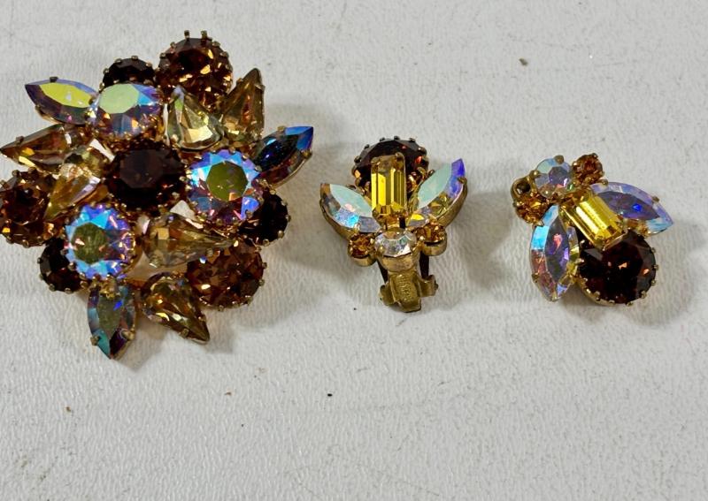 Sale Photo Thumbnail #20