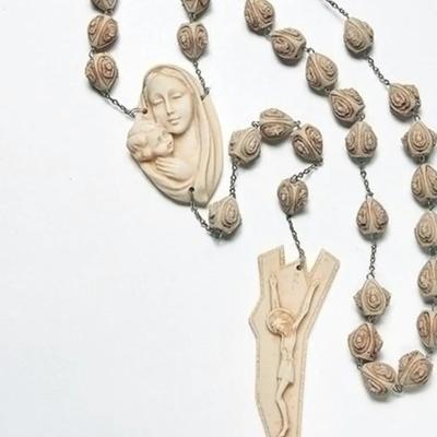 65-inch Alabasterite Wall Rosary w/Madonna, Child, and Large Crucifix