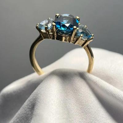 14K Gold Topaz Aquamarine Ring Size 6.5 (3.7g)