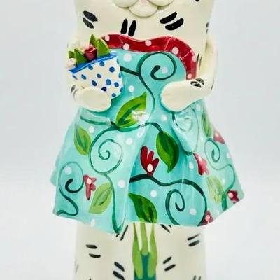 Whimsical Chesapeake East Hand-Painted Ceramic Cat Figurine / Vase 