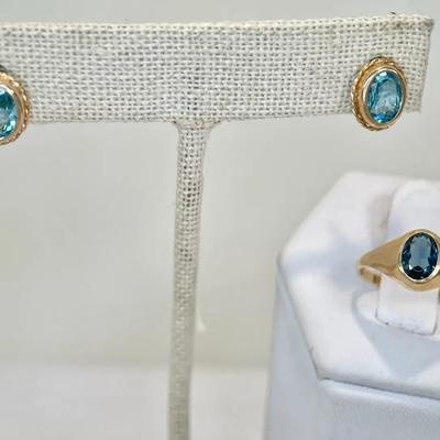10K Gold Topaz Earrings And 10KP Gold Topaz Ring Size 5.5 (2.5g)