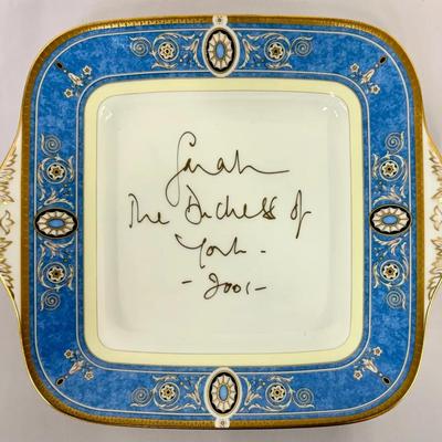 1997 Wedgwood Madeleine Square Cake Plate Signed Sarah the Duchess of York