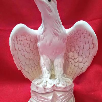 Arnaldo Giannelli Alabaster Eagle Sculpture, Solid White