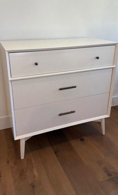 Sale Photo Thumbnail #2