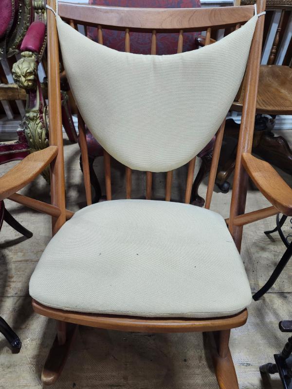 Sale Photo Thumbnail #25