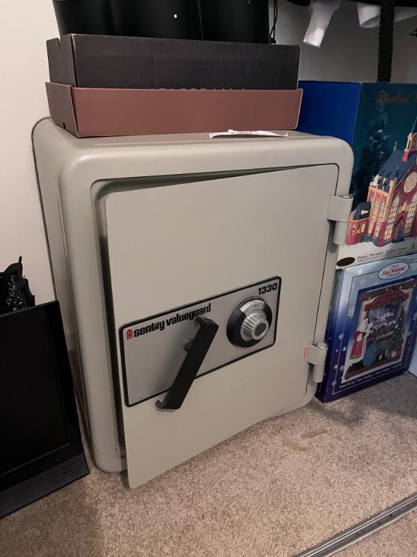 Sale Photo Thumbnail #9