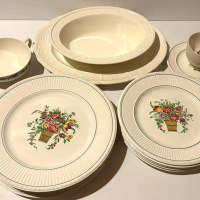 Assorted wedgewood china