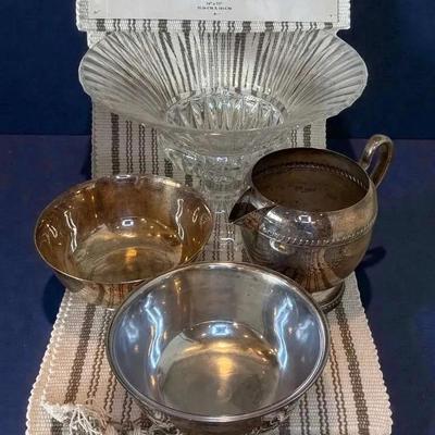 Large footed center bowl silverplate serving items