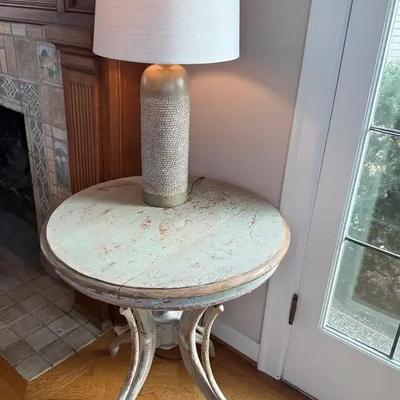 French country style round side table with lamps