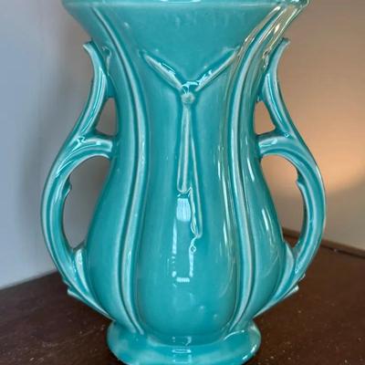 8 inch mccoy art deco double handled vase