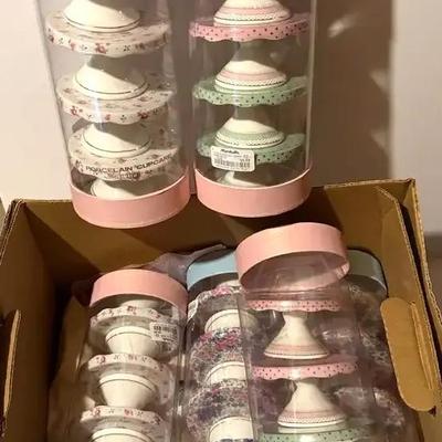 Grace teaware porcelain cupcake holders