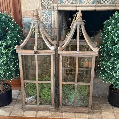 Home decor wooden lanterns faux boxwood