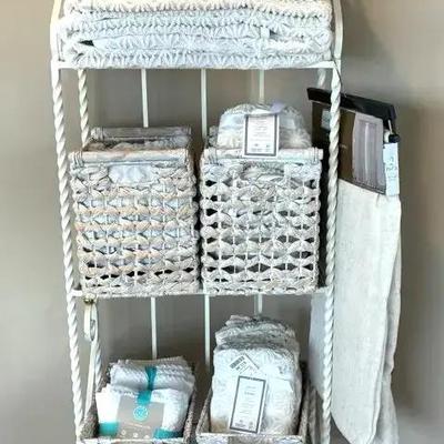 Metal shelf and cotton towels