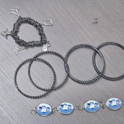 Sale Photo Thumbnail #197