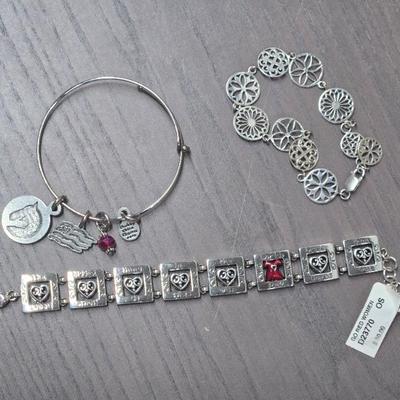 Sale Photo Thumbnail #198