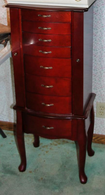 Sale Photo Thumbnail #24