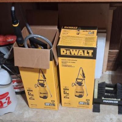 Sale Photo Thumbnail #174