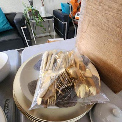 Sale Photo Thumbnail #124