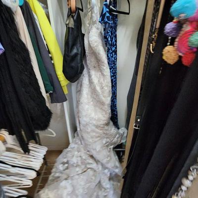 Sale Photo Thumbnail #112