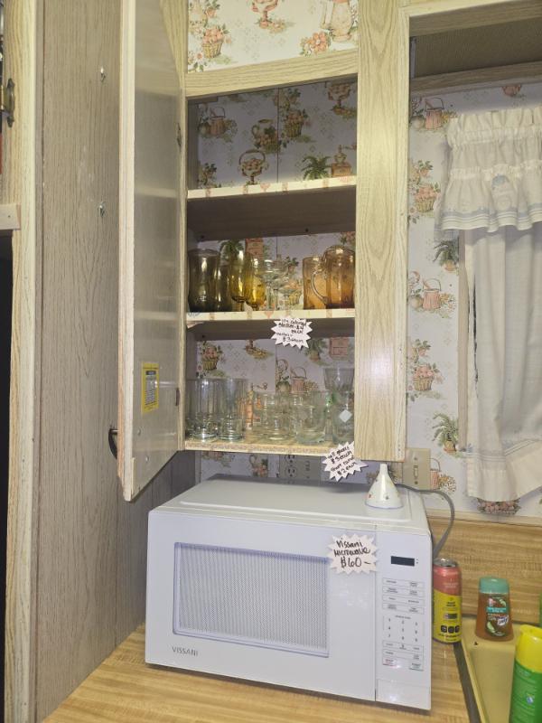 Sale Photo Thumbnail #10