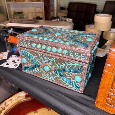 Sale Photo Thumbnail #227